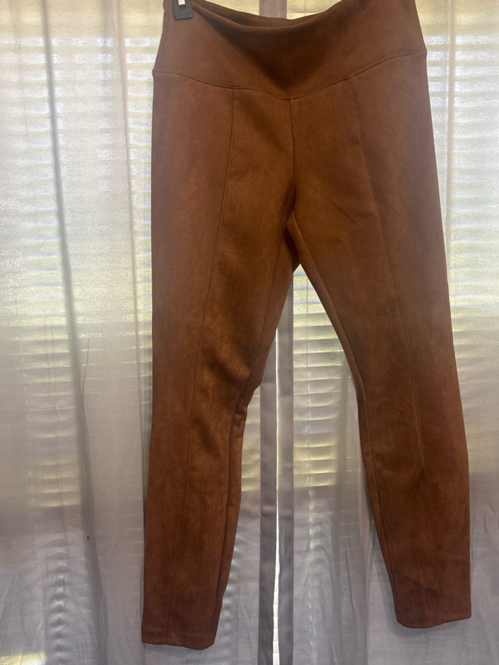 Philosophy Faux-Suede Leggings in Warm Brown